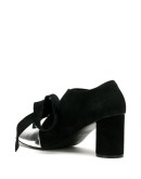 cap toe tied pumps