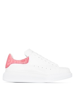 Oversized low-top sneakers