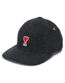 logo plaque cap