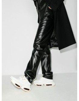 B Bold leather sneakers