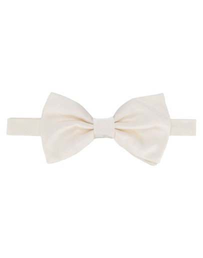 classic bow tie