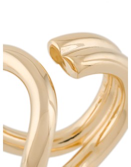 twisted ring