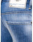 distressed slim-fit jeans