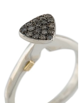 Debra pave ring