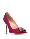 Hangisi pointed pumps