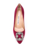 Hangisi pointed pumps