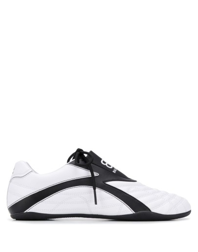 Zen sneakers
