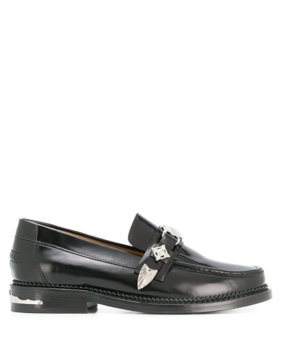 low-heel loafers