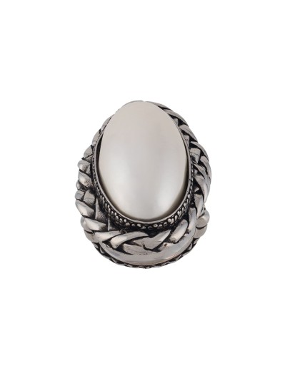 antique-effect stone ring