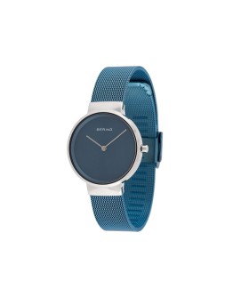 Classic textured style watch