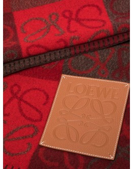 Anagram jacquard scarf