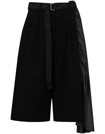 belted asymmetric shorts
