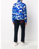 camouflage-print windbreaker jacket