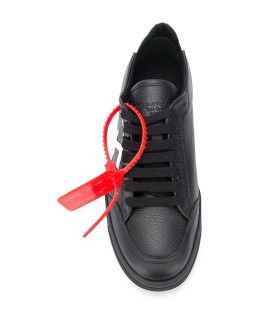 Arrows-motif 2.0 low-top sneakers