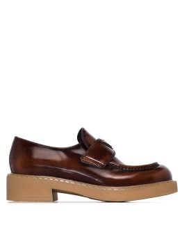 logo-detail loafers