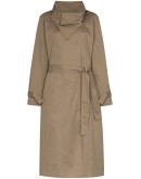 wing-collar trench coach