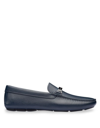 logo plaque driving loafers