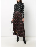 logo print pleated skirt