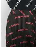 logo print pleated skirt