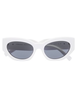 cat-eye sunglasses