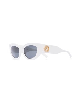 cat-eye sunglasses