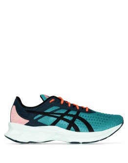 Novablast low-top sneakers