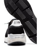  Running Soles sneakers