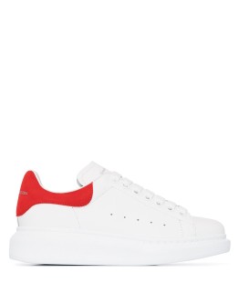 Oversized low-top sneakers