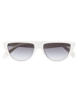 cat-eye frame sunglasses