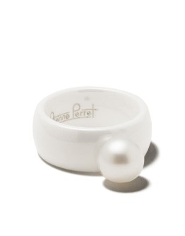 pearl statement ring