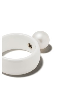 pearl statement ring