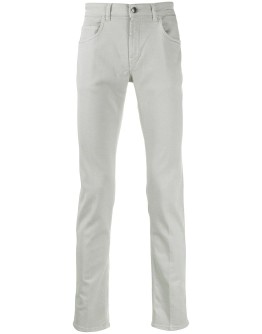 slim fit jeans
