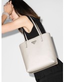 logo-embellished shopper tote