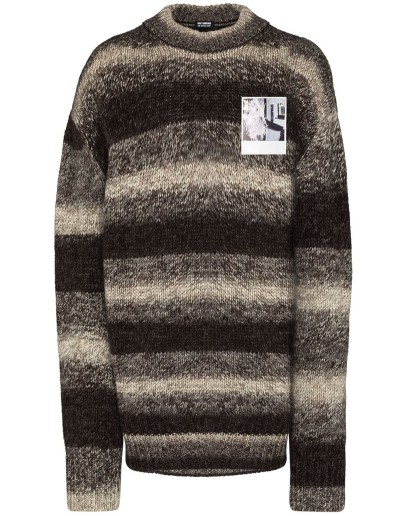 polaroid badge jumper