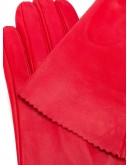 textured scalloped edge gloves