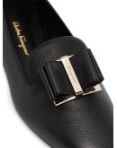 Zaneta double-bow moccasins
