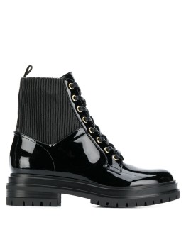 lace-up ankle boots