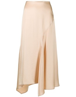 asymmetric hem skirt