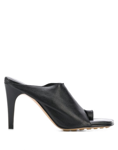 extended toe loop mules