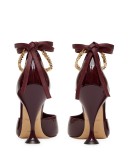 chain detail patent leather pumps