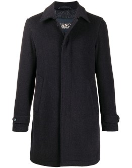 single-breasted coat 