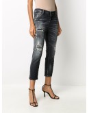ripped detailing cropped jeans