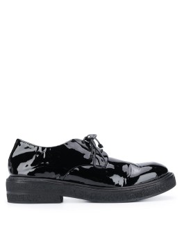 patent leather lace-up shoes