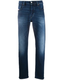 five-pocket skinny jeans