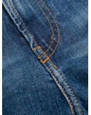 washed skinny jeans 