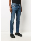 washed skinny jeans 
