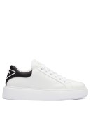 contrast-heel low-top sneakers