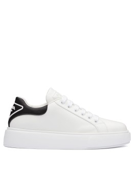 contrast-heel low-top sneakers