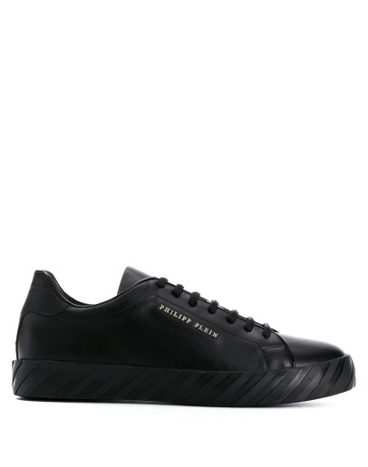 low-top leather sneakers