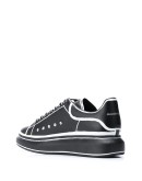 Oversized outline low-top sneakers
